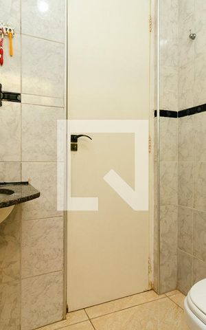 Casa à venda com 189m², 3 quartos e 2 vagasBanheiro 1
