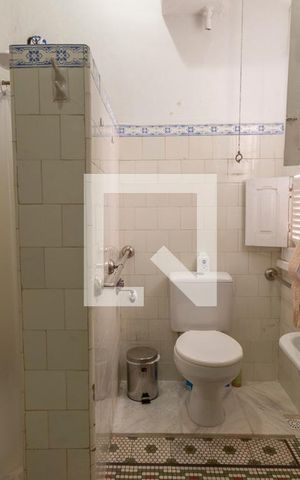 Casa à venda com 330m², 7 quartos e 4 vagas Casa à venda com 330m², 7 quartos e 4 vagasBanheiro
