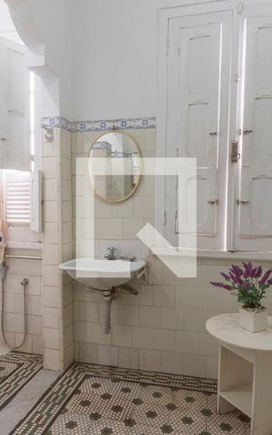Casa à venda com 330m², 7 quartos e 4 vagas Casa à venda com 330m², 7 quartos e 4 vagasBanheiro