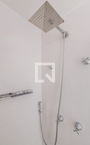 Apartamento à venda com 41m², 1 quarto e 1 vaga Apartamento à venda com 41m², 1 quarto e 1 vagaBanheiro