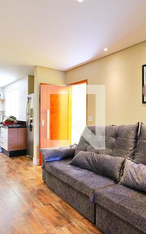 Casa à venda com 147m², 2 quartos e 2 vagasSala