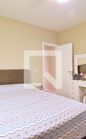 Casa à venda com 147m², 2 quartos e 2 vagasQuarto Suíte