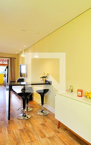 Casa à venda com 147m², 2 quartos e 2 vagasCozinha