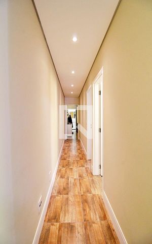 Casa à venda com 147m², 2 quartos e 2 vagasCorredor