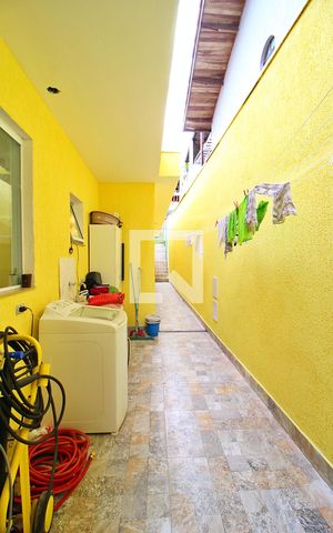 Casa à venda com 147m², 2 quartos e 2 vagasÁrea de Serviço