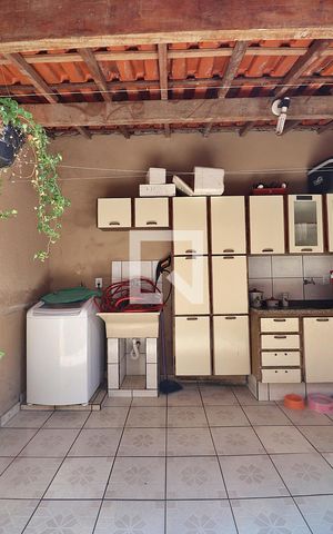 Casa à venda com 176m², 3 quartos e 2 vagasÁrea de Serviço
