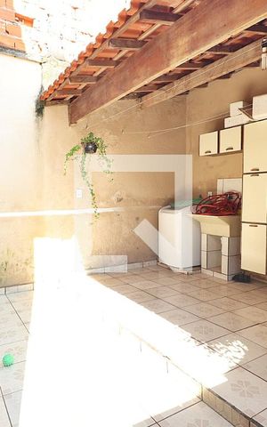 Casa à venda com 176m², 3 quartos e 2 vagasÁrea de Serviço
