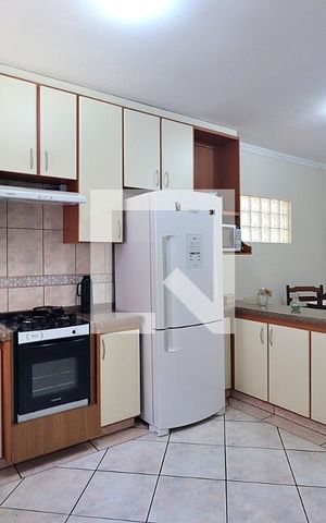 Casa à venda com 176m², 3 quartos e 2 vagasCozinha