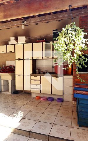 Casa à venda com 176m², 3 quartos e 2 vagasÁrea de Serviço