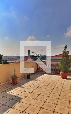 Casa à venda com 176m², 3 quartos e 2 vagasVaranda do Quarto 1