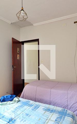 Casa à venda com 176m², 3 quartos e 2 vagasQuarto 2
