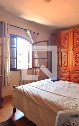 Casa à venda com 176m², 3 quartos e 2 vagasQuarto 3