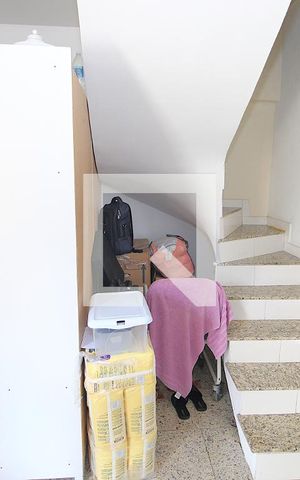 Casa à venda com 97m², 3 quartos e 2 vagasSala/Quarto 1