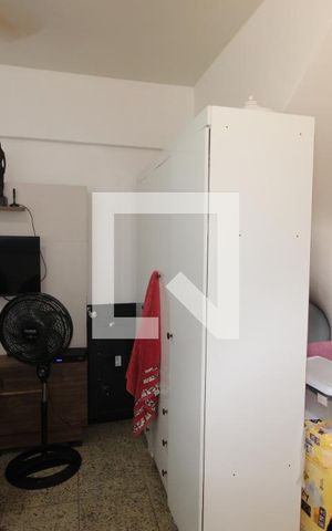 Casa à venda com 97m², 3 quartos e 2 vagasSala/Quarto 1