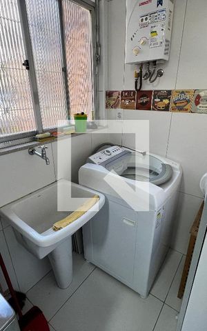 Apartamento à venda com 48m², 2 quartos e 1 vagaÁrea de Serviço
