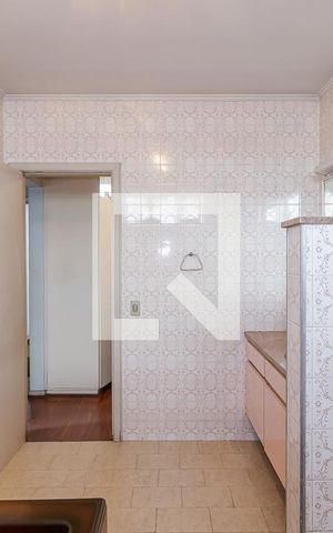 Casa à venda com 295m², 4 quartos e 5 vagas Casa à venda com 295m², 4 quartos e 5 vagasBanheiro da Suíte 1