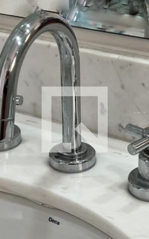 Apartamento à venda com 158m², 3 quartos e 3 vagasBanheiro da Suíte 2