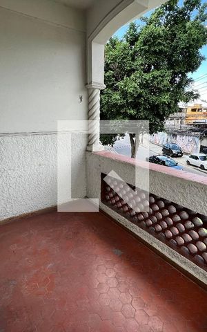 Casa à venda com 340m², 2 quartos e sem vagaVaranda