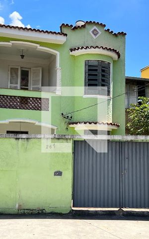 Casa à venda com 340m², 2 quartos e sem vagaFachada