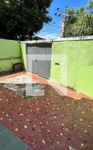 Casa à venda com 340m², 2 quartos e sem vagaGaragem