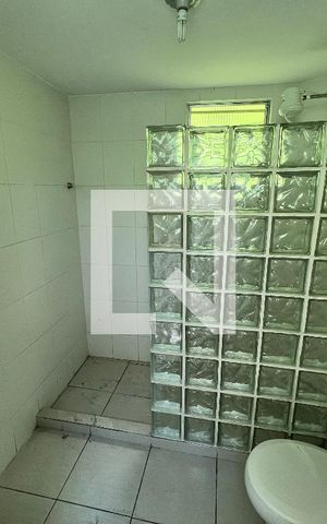 Casa à venda com 340m², 2 quartos e sem vagaBanheiro