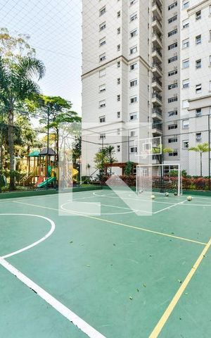Apartamento à venda com 182m², 4 quartos e 3 vagas Apartamento à venda com 182m², 4 quartos e 3 vagasÁrea comum - Quadra