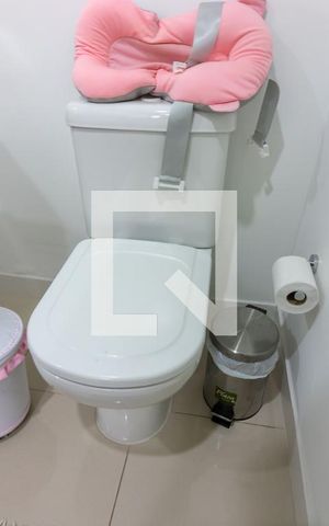 Apartamento à venda com 288m², 4 quartos e 4 vagasSuíte 4, banheiro