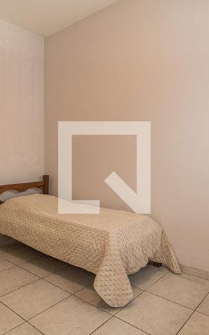Casa à venda com 729m², 4 quartos e 6 vagasQuarto de Serviço