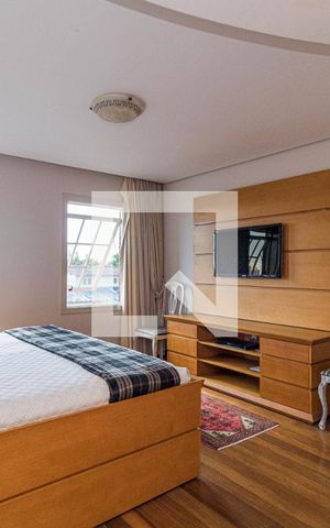 Casa à venda com 729m², 4 quartos e 6 vagasSuite 1