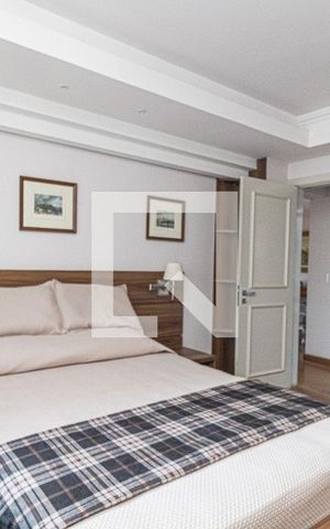 Casa à venda com 729m², 4 quartos e 6 vagasSuite 2