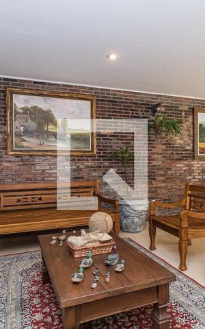 Casa à venda com 729m², 4 quartos e 6 vagasSala 4