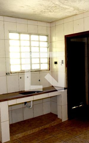 Casa à venda com 124m², 5 quartos e 1 vagaCozinha - Edícula