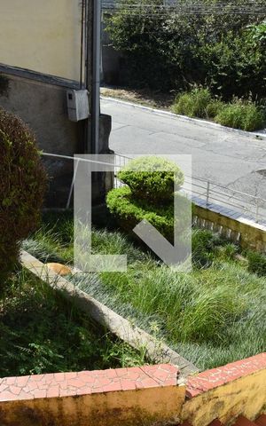 Casa à venda com 124m², 5 quartos e 1 vagaJardim