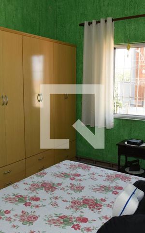 Casa à venda com 124m², 5 quartos e 1 vagaQuarto 1