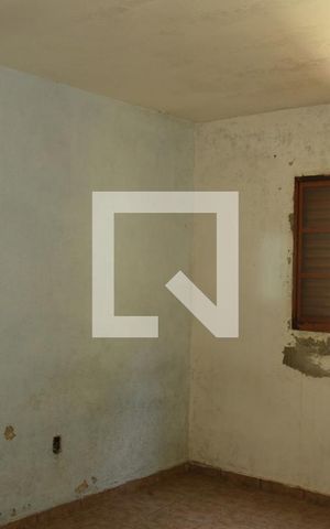 Casa à venda com 124m², 5 quartos e 1 vagaQuarto 1 - Edícula