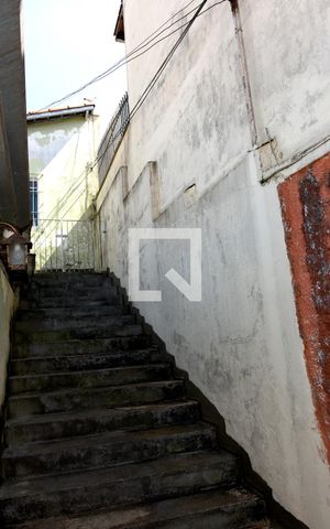 Casa à venda com 124m², 5 quartos e 1 vagaCorredor