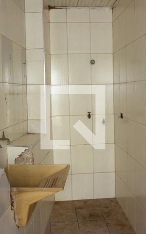 Casa à venda com 124m², 5 quartos e 1 vagaÁrea de Serviço - Edícula
