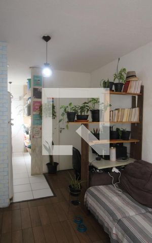 Apartamento à venda com 42m², 2 quartos e 2 vagasSala