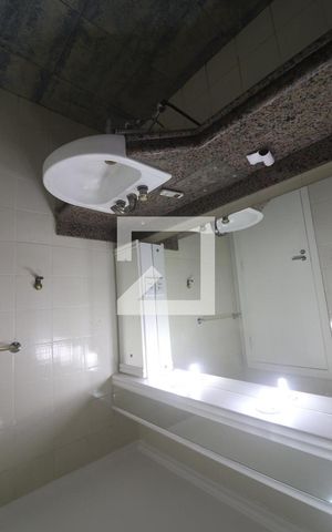 Apartamento à venda com 140m², 3 quartos e 2 vagasBanheiro Quarto 1 