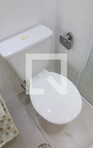 Apartamento à venda com 140m², 3 quartos e 2 vagasBanheiro 