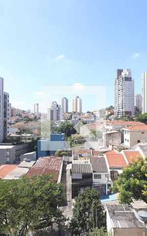 Apartamento à venda com 140m², 3 quartos e 2 vagasJanela Sala 2
