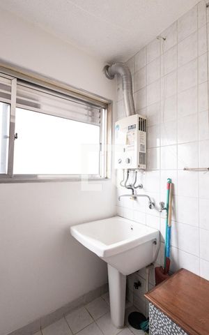 Apartamento à venda com 54m², 2 quartos e sem vaga Apartamento à venda com 54m², 2 quartos e sem vagaÁrea de Serviço
