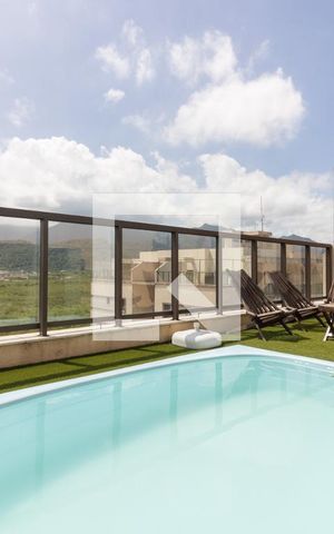 Apartamento à venda com 240m², 4 quartos e 3 vagas Apartamento à venda com 240m², 4 quartos e 3 vagasPiscina (Andar superior da cobertura)