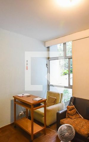 Casa à venda com 300m², 4 quartos e 5 vagas Casa à venda com 300m², 4 quartos e 5 vagasQuarto 1