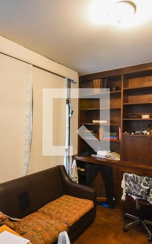 Casa à venda com 300m², 4 quartos e 5 vagas Casa à venda com 300m², 4 quartos e 5 vagasQuarto 1