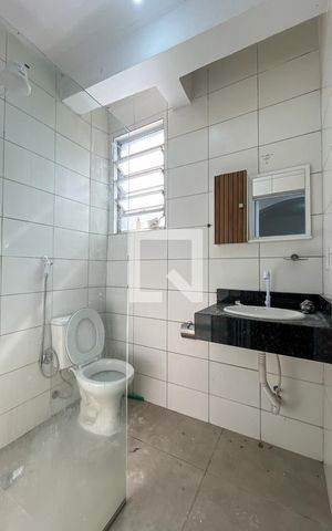 Apartamento para alugar com 35m², 2 quartos e sem vaga Apartamento para alugar com 35m², 2 quartos e sem vagaBanheiro
