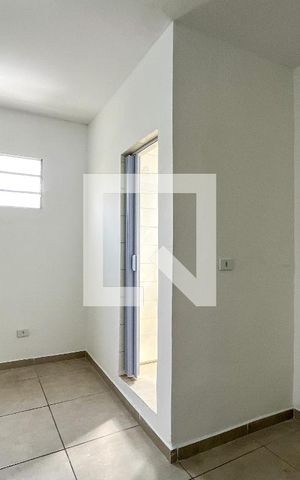 Apartamento para alugar com 35m², 2 quartos e sem vaga Apartamento para alugar com 35m², 2 quartos e sem vagaSala/Cozinha