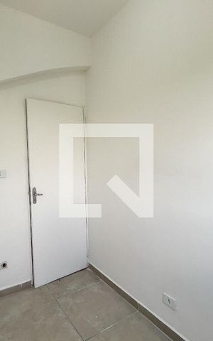 Apartamento para alugar com 35m², 2 quartos e sem vaga Apartamento para alugar com 35m², 2 quartos e sem vagaQuarto 1