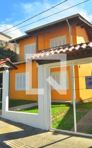 Casa à venda com 280m², 4 quartos e 3 vagasFachada