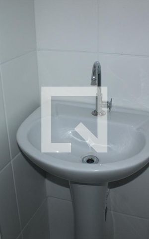 Apartamento para alugar com 42m², 2 quartos e 1 vagaBanheiro